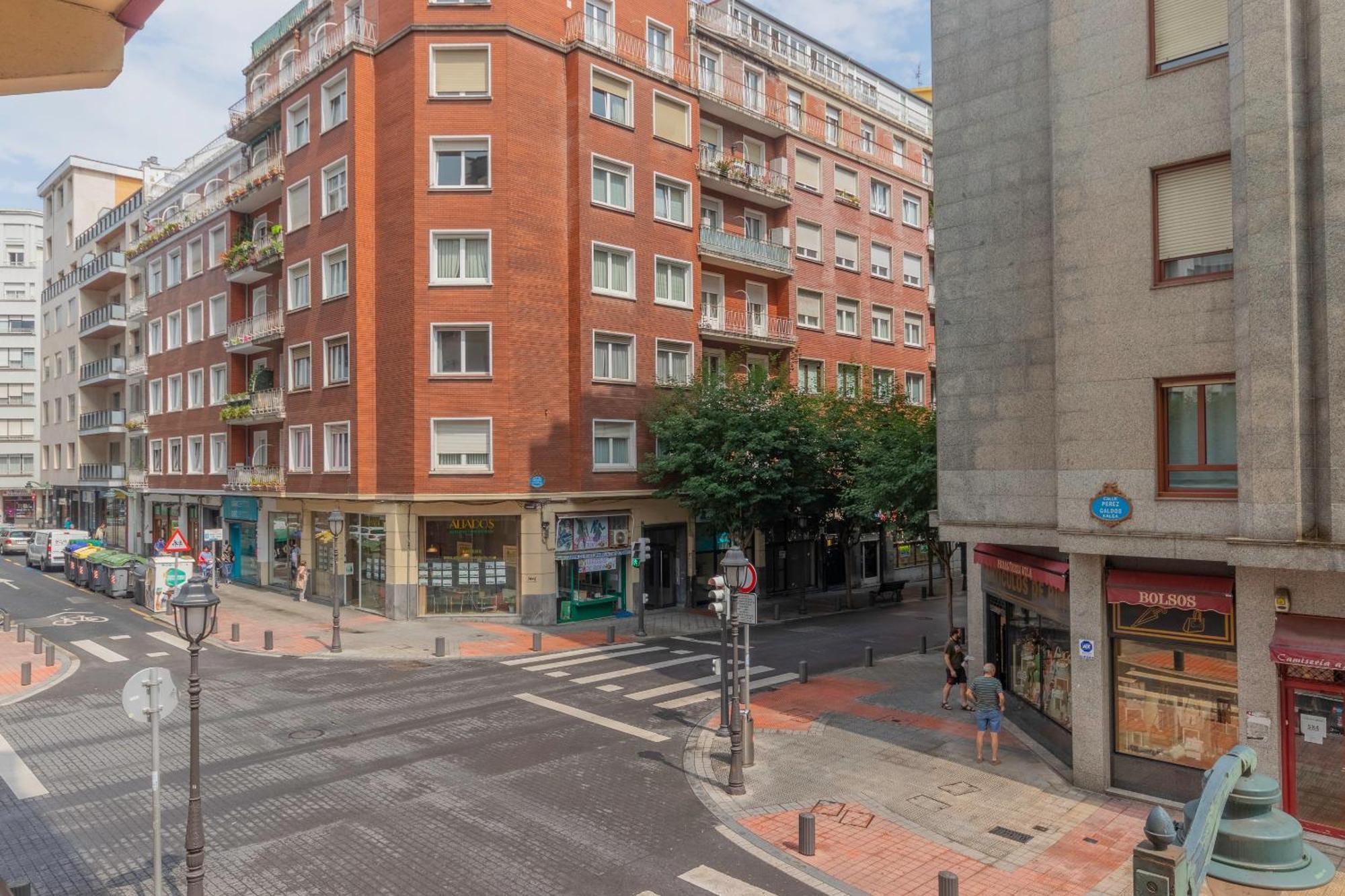 Piso Reformado En Bilbao Centro Apartment Ngoại thất bức ảnh